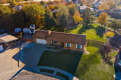 624 Mountaineer Cir, Tooele, UT 84074 - Photo 3