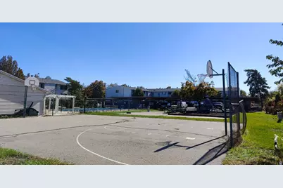 555 N Starcrest Dr #B28, Salt Lake City, UT 84116 - Photo 7