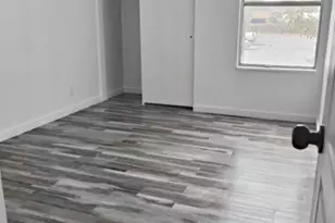 555 N Starcrest Dr, Salt Lake City, UT 84116 - Photo 5