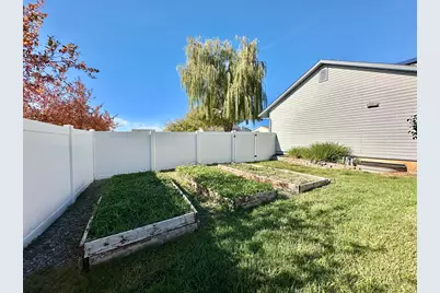 1908 N 200 W, Layton, UT 84041 - Photo 29