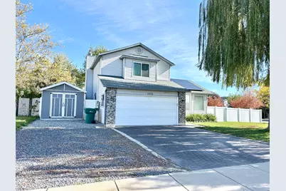 1908 N 200 W, Layton, UT 84041 - Photo 3