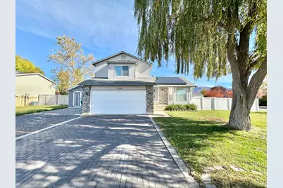 1908 N 200 W, Layton, UT 84041 - Photo 29