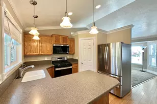 1908 N 200 W, Layton, UT 84041 - Photo 3