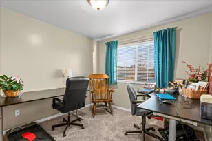 952 W Foxboro Dr, North Salt Lake, UT 84054 - Photo 13