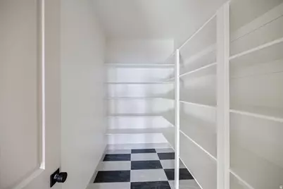 7086 W Docksider Dr #274, South Jordan, UT 84009 - Photo 9