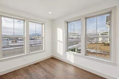 7086 W Docksider Dr #274, South Jordan, UT 84009 - Photo 5