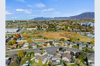 1542 E 925 S, Clearfield, UT 84015 - Photo 37