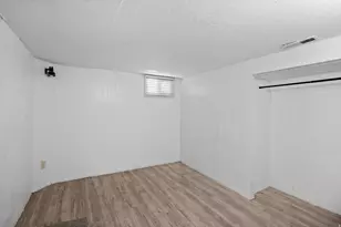 897 E 1000 S, Clearfield, UT 84015 - Photo 23