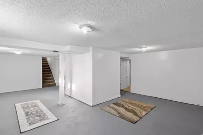 897 E 1000 S, Clearfield, UT 84015 - Photo 15