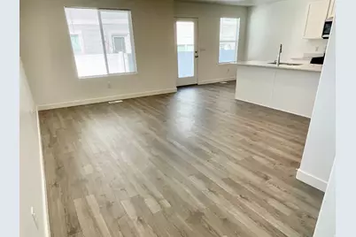 3828 S Apex Mine Dr W, Magna, UT 84044 - Photo 5