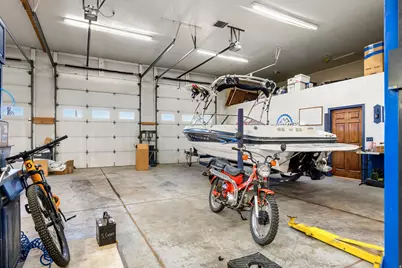 160 W 200 N, Garden City, UT 84028 - Photo 15