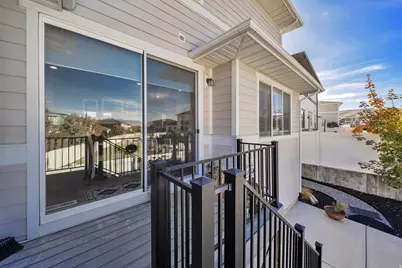 1034 W Heritage Crest Way, Bluffdale, UT 84065 - Photo 23