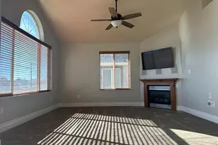 266 W Lagoon St, Roosevelt, UT 84066 - Photo 7