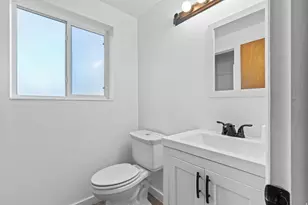 232 W 5250 S, Washington Terrace, UT 84405 - Photo 19