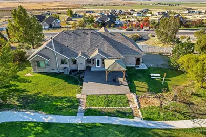 2138 W Deer Run Dr, Stockton, UT 84071 - Photo 1