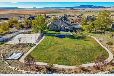 2138 W Deer Run Dr, Stockton, UT 84071 - Photo 49