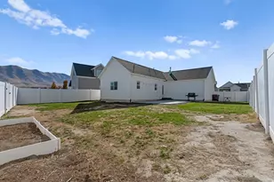 1897 E Magnolia Cir, Eagle Mountain, UT 84005 - Photo 23