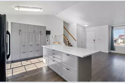 277 W 670 N, Tooele, UT 84074 - Photo 11