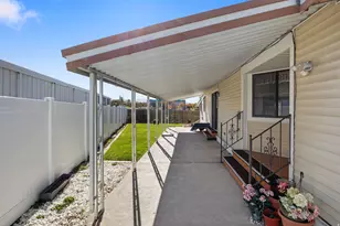 27 W Evening Star Way S, Sandy, UT 84070 - Photo 35