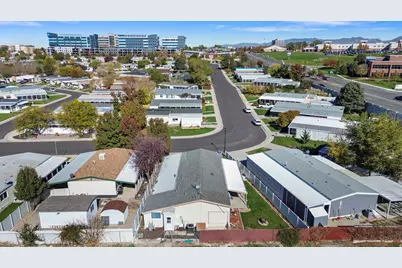 27 W Evening Star Way S, Sandy, UT 84070 - Photo 41