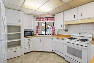 27 W Evening Star Way S, Sandy, UT 84070 - Photo 13