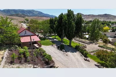110 N 400 E, Glenwood, UT 84730 - Photo 11