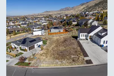 1949 E Deer Crest Cir N #49, Logan, UT 84341 - Photo 11