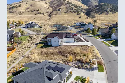 1949 E Deer Crest Cir N #49, Logan, UT 84341 - Photo 13