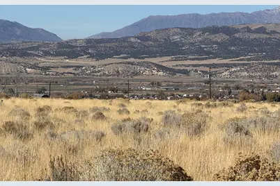 1 Pine Creek Rd #5, Mount Pleasant, UT 84647 - Photo 3