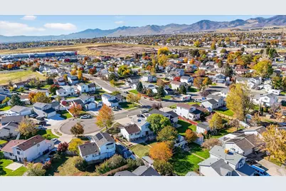 5638 W Walnut View Cir W, Kearns, UT 84118 - Photo 27