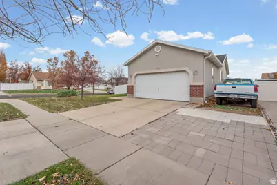 5803 S Impressions Dr, Kearns, UT 84118 - Photo 5