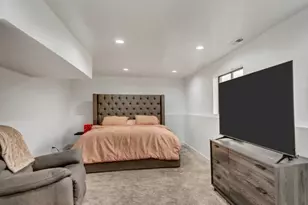 6893 S 3200 W, West Jordan, UT 84084 - Photo 19