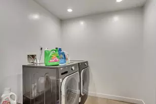 6893 S 3200 W, West Jordan, UT 84084 - Photo 27