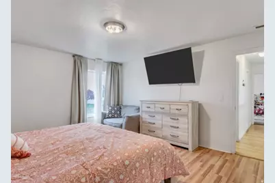 6893 S 3200 W, West Jordan, UT 84084 - Photo 17