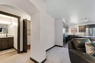 1820 W Fox Bay Dr, Heber City, UT 84032 - Photo 5