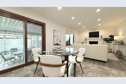 1612 E Hidden Valley Rd, Sandy, UT 84092 - Photo 11