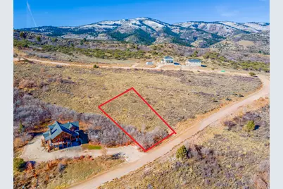 1682 N Cisco Loop #E61, Garden City, UT 84028 - Photo 3