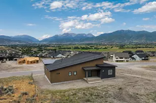1221 E Coyote Vw Cir, Heber City, UT 84032 - Photo 3