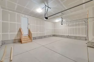 8638 N Halloran Ct, Lake Point, UT 84074 - Photo 37