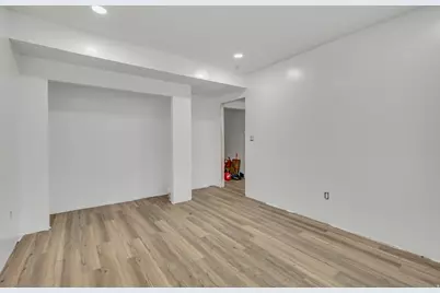 7172 W Echomount Rd S, West Valley, UT 84081 - Photo 37