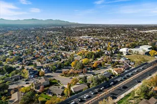 9977 S Lannae Dr E, Sandy, UT 84094 - Photo 39