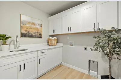 6087 W Polynomial #204, Herriman, UT 84096 - Photo 17