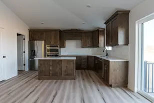 421 E Stafford St, Grantsville, UT 84029 - Photo 7