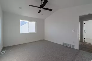 421 E Stafford St, Grantsville, UT 84029 - Photo 23