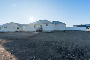 421 E Stafford St, Grantsville, UT 84029 - Photo 25