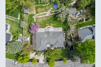 2234 E Willow Brook Way, Sandy, UT 84092 - Photo 7