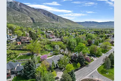 2234 E Willow Brook Way, Sandy, UT 84092 - Photo 5