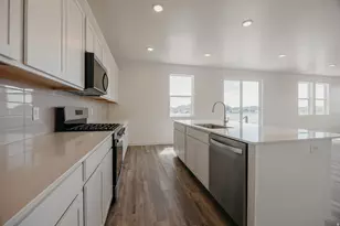 322 E Clear Granite Way, Eagle Mountain, UT 84005 - Photo 9