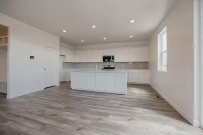 322 E Clear Granite Way, Eagle Mountain, UT 84005 - Photo 3