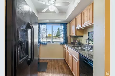 5809 S Waterbury Dr #D, Murray, UT 84121 - Photo 13